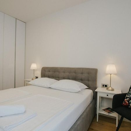 Apartment Sea Villa 5 Split Buitenkant foto
